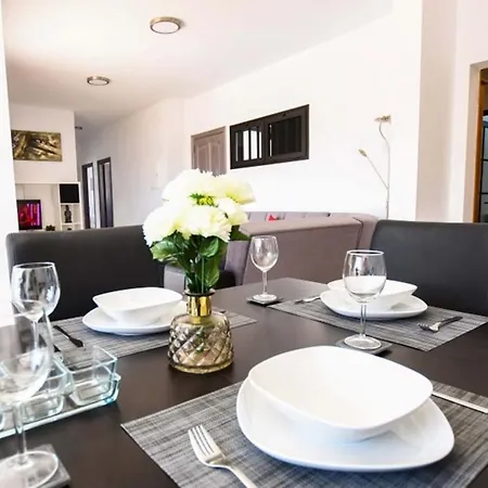 3-Bed Villa In Playa Blanca With Heated Pool * Πλάγια Μπλάνκα